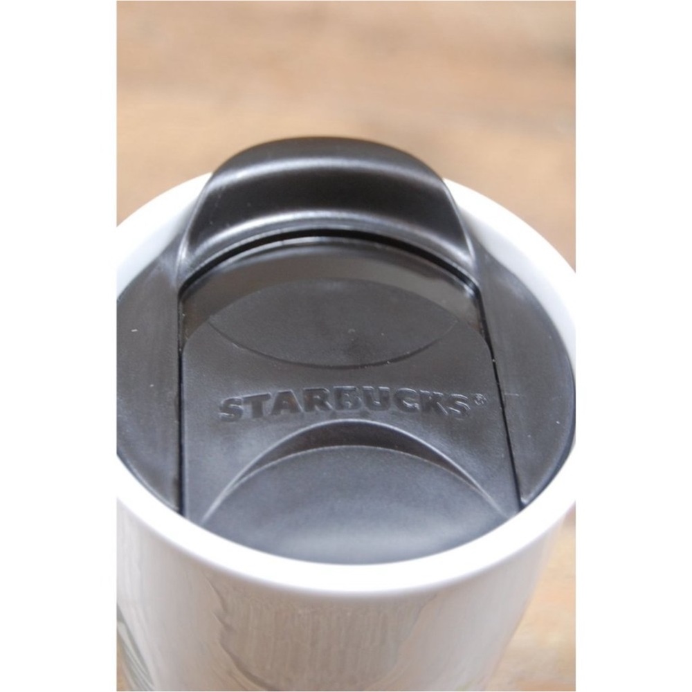 Starbucks Coffee Ceramic Tumbler 12oz 2015 Disney Parks RETIRED w/ Lid - Picture 6 of 7